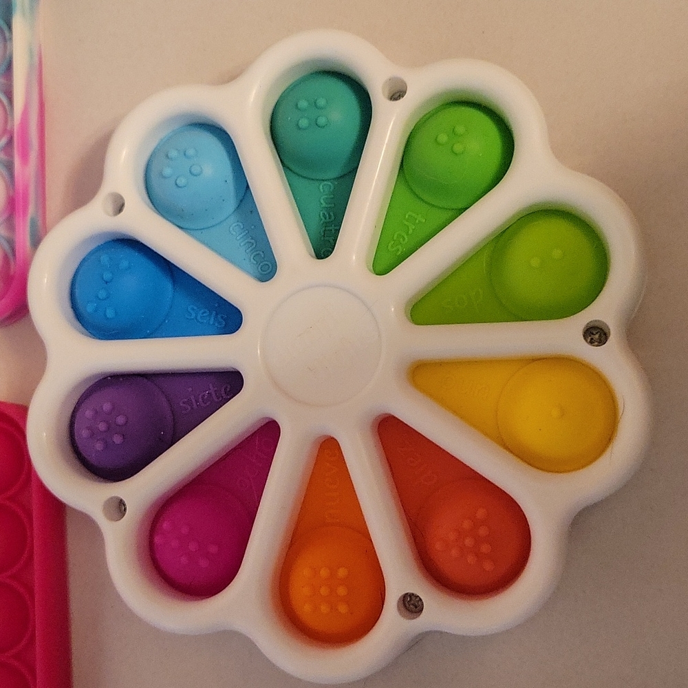 Pop It Bundle - Picture 2 of 7